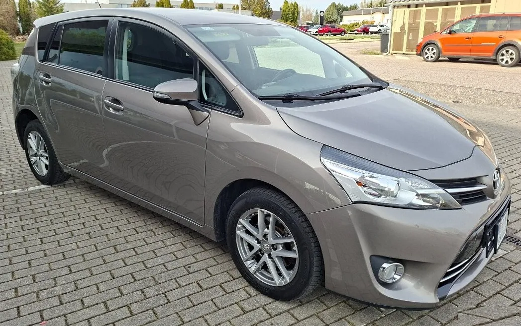 Náhľad